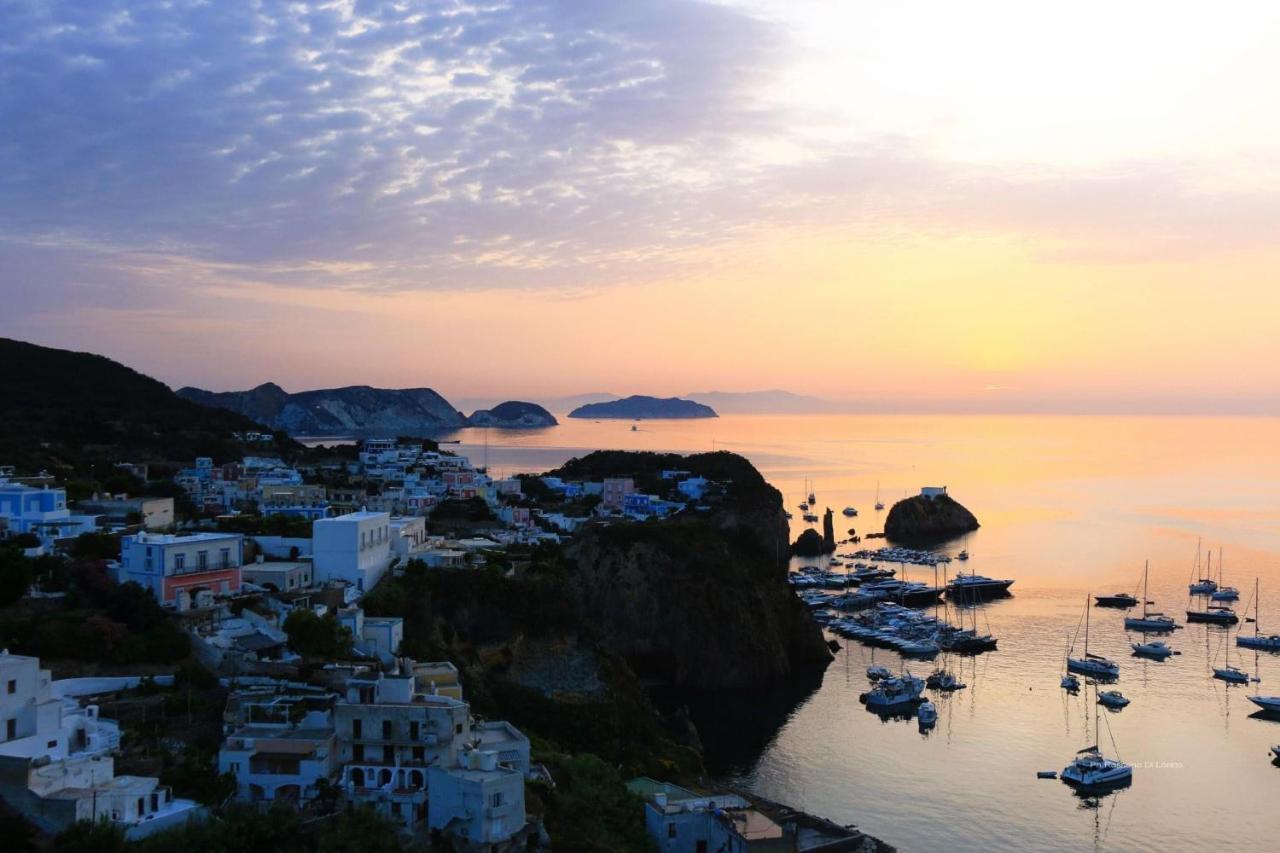 Villa Isabella Ponza Esterno foto