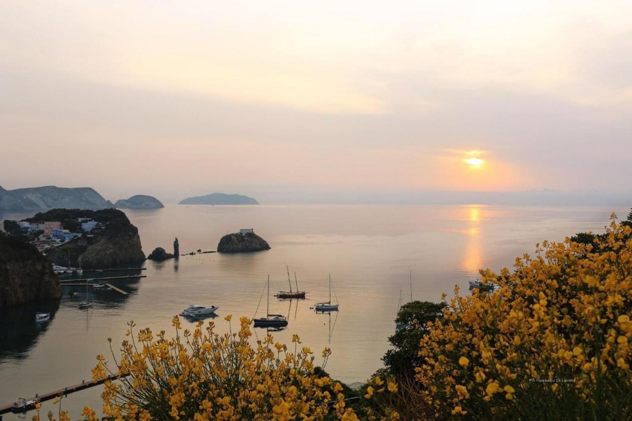 Villa Isabella Ponza Esterno foto